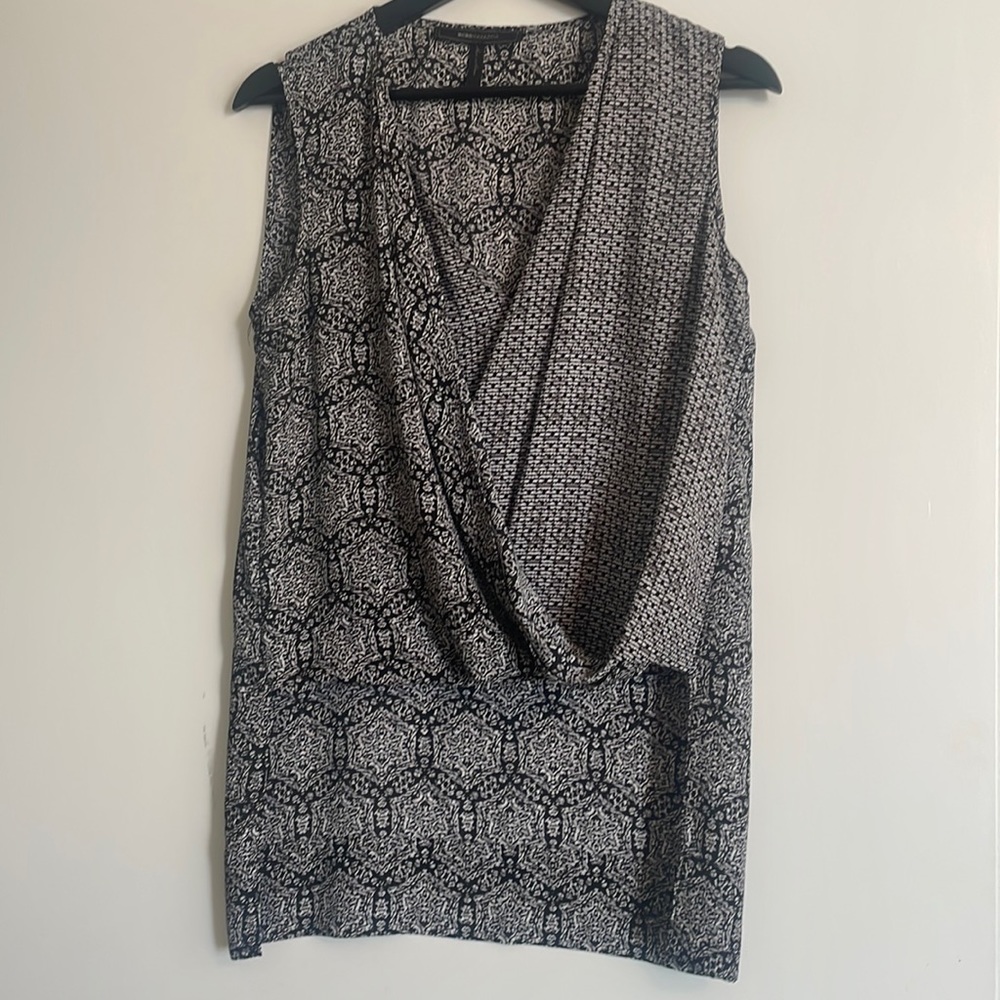 BCBG patterned blouse, size Small